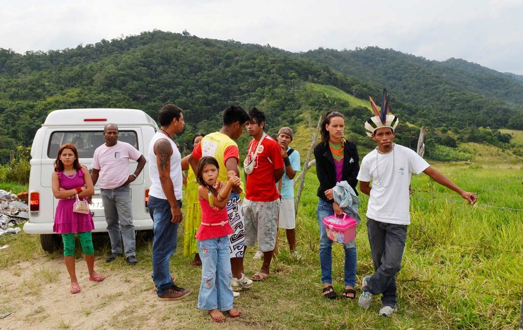 Índios rejeitam nova área no Caxito oferecida pela Prefeitura de Maricá 8 Tribo visitou a área nesta quarta-feira (22). (Foto: Fernando Silva | Maricá Info)