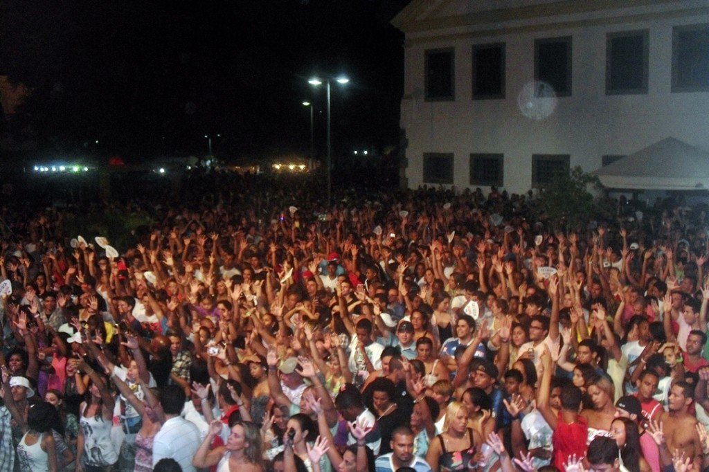 Monobloco se apresenta nesta sexta-feira (16) em Maricá 10 Monobloco contagiou o público na primeira apresentação em Maricá, no ano passado. (Foto: João Henrique | Maricá Info)
