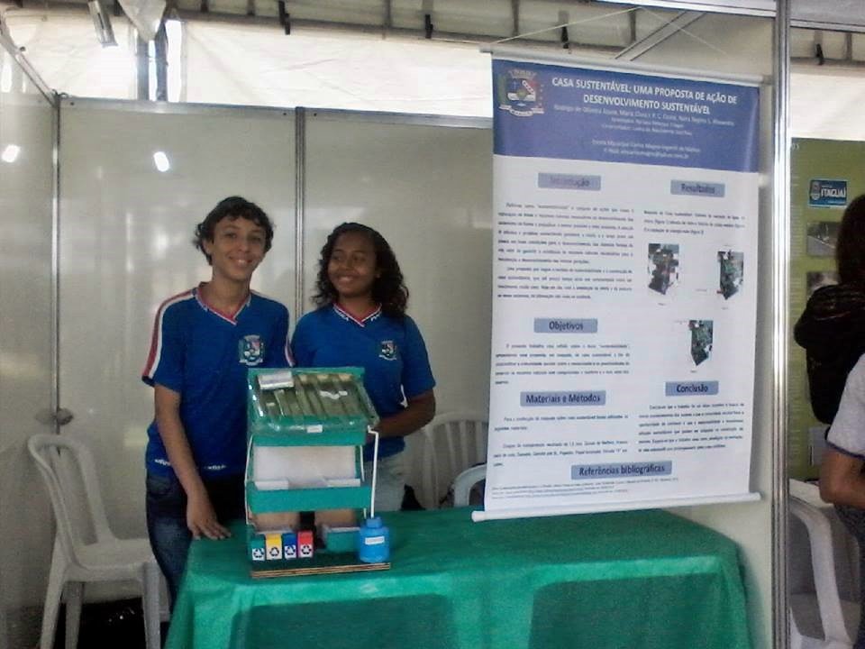 Estudantes de Maricá participam de feira de ciências no RJ 1 Os estudantes apresentaram um conceito de casa sustentável.