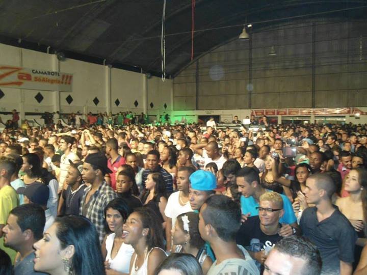 Grupo Tá Na Mente contagia público em Maricá 9 Público lotou o evento realizado na noite do sábado (09/11). (Foto: Reginaldo Souza)