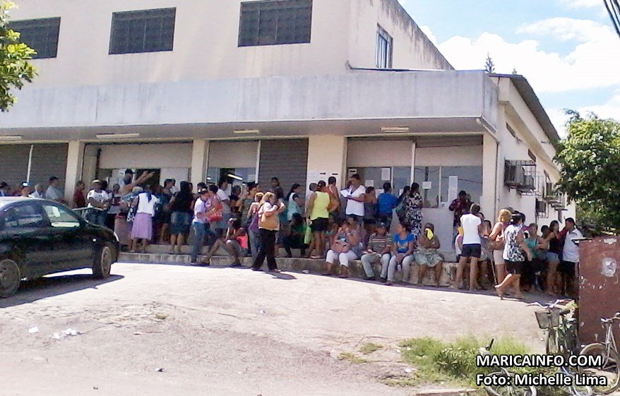 Saúde: Pacientes passam sufoco para marcação de consultas em Maricá 6 Martírio para marcação de consultas em Maricá. (Foto: Michelle Lima | Maricá Info)
