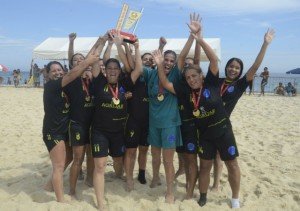Maricá: Conheça os vencedores do torneio de Beach Soccer dos Jogos de Verão 9 Infosoccer conquistou o prêmio de Beach Soccer feminino. (foto: Clarildo MenezeS)