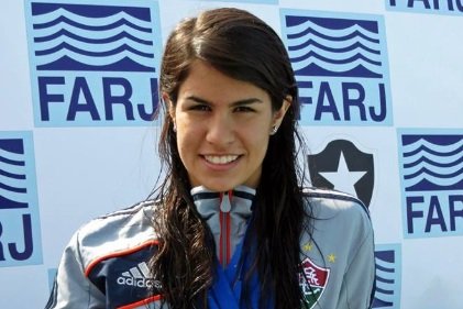 Promessa de Maricá busca brilhar no Troféu Maria Lenk 8 Com apenas 18 anos, Thaís Xavier se destaca em seu esporte. (foto: Reprodução / Internet)