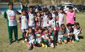 Maricá disputa Copa de Dente de Leite 8 Maricá Soccer disputará a competição para crianças de 11 anos contra equipes cariocas e do interior do estado.