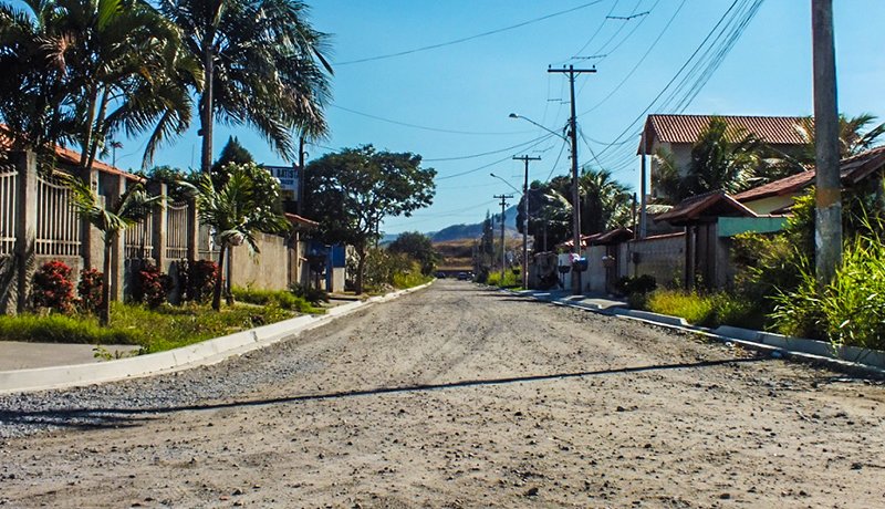 Maricá: Moradores reclamam de paralisação em obras no Manu Manuela 9 Obras paradas no Manu Manuela, em Maricá. (fotos: João Henrique / Maricá Info)