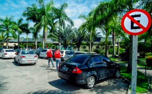 Maricá: Guarda Municipal começa a reordenar o trânsito 8 Estacionamento será rotativo no terminal rodoviário. (Foto: Fernando Silva | PMM)