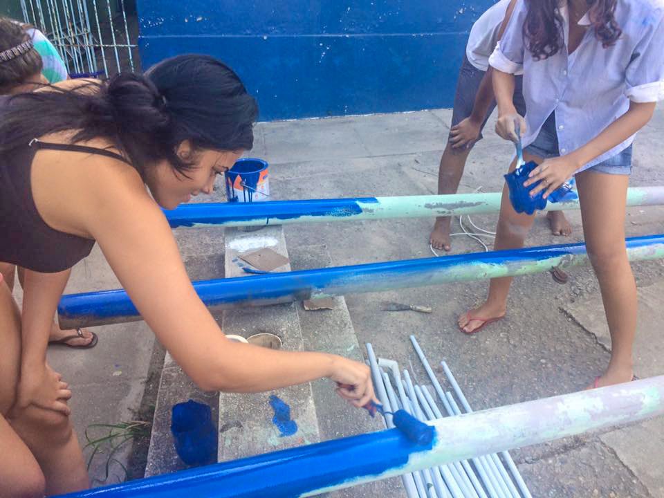 Estudantes que ocupam escola estadual em Maricá fazem reforma na unidade de ensino 9 Estudantes e professores colocaram a mão na massa para melhorar a estrutura da escola pública. (foto: Divulgação)