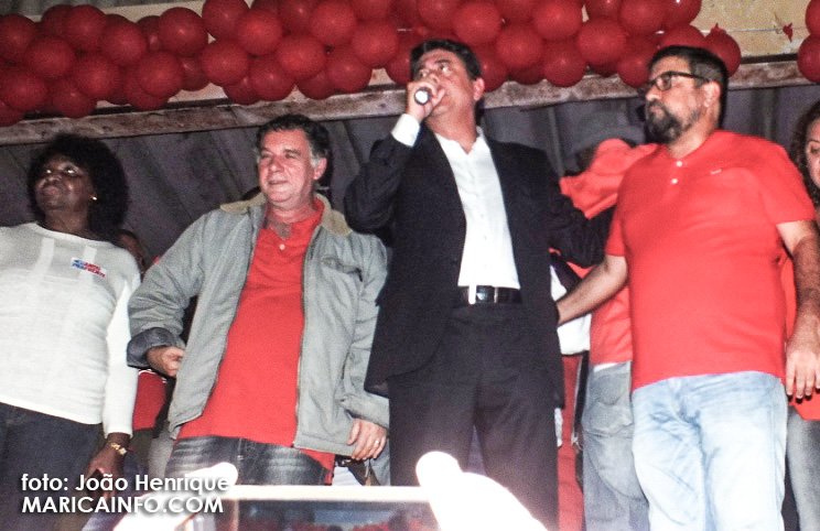 Mais de 5 mil pessoas comparecem no lançamento da Frente Popular de Maricá 8 Suplente de Deputado Federal e um dos maiores defensores da presidente afastada Dilma Rousseff, Wadir Damous esteve presente no lançamento da Frente Popular de Maricá. (foto: João Henrique / Maricá Info)