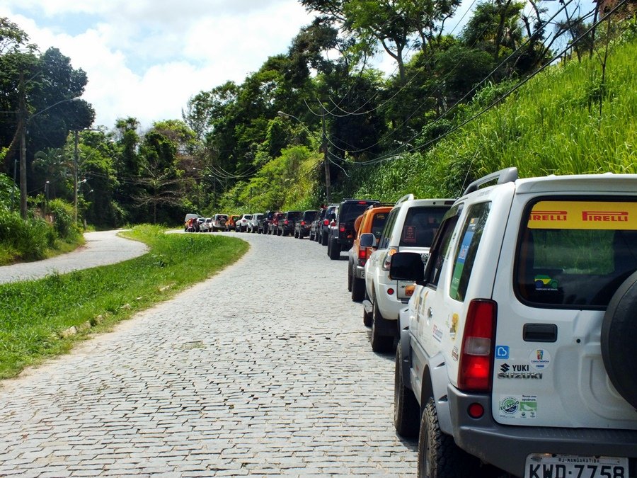 Maricá: Jipeiros fazem trilha natalina com entrega de presentes de Natal 25 jcm-trilha-natalina-17