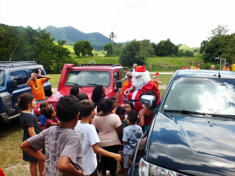 Maricá: Jipeiros fazem trilha natalina com entrega de presentes de Natal 29 jcm-trilha-natalina-21