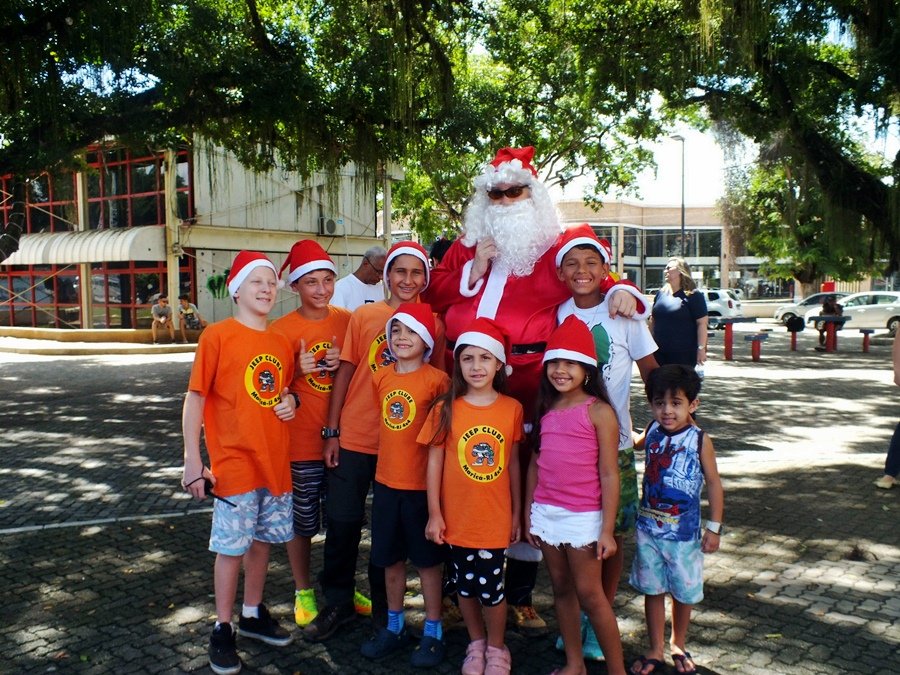 Maricá: Jipeiros fazem trilha natalina com entrega de presentes de Natal 11 jcm-trilha-natalina-3