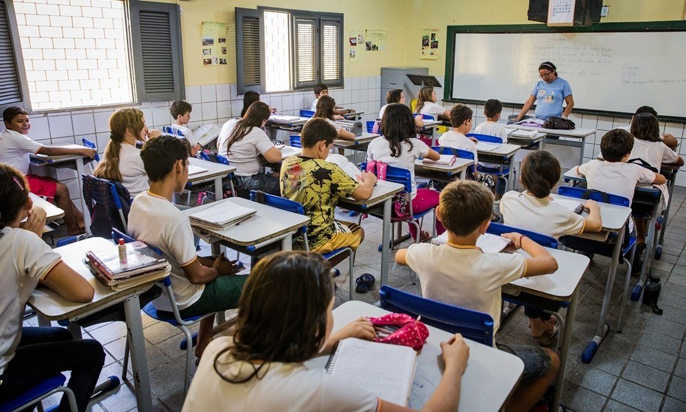 RJ: Alerj irá debater redução de mensalidades escolares 7 escola particulaar