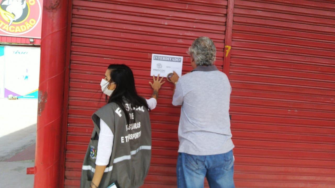 Maricá: Prefeitura interdita loja em Inoã por descumprimento do decreto 8 loja inoã