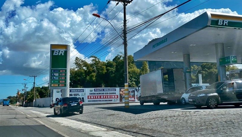 Maricá: Preço da gasolina e do diesel despenca em posto em São José 5 posto imbassaí