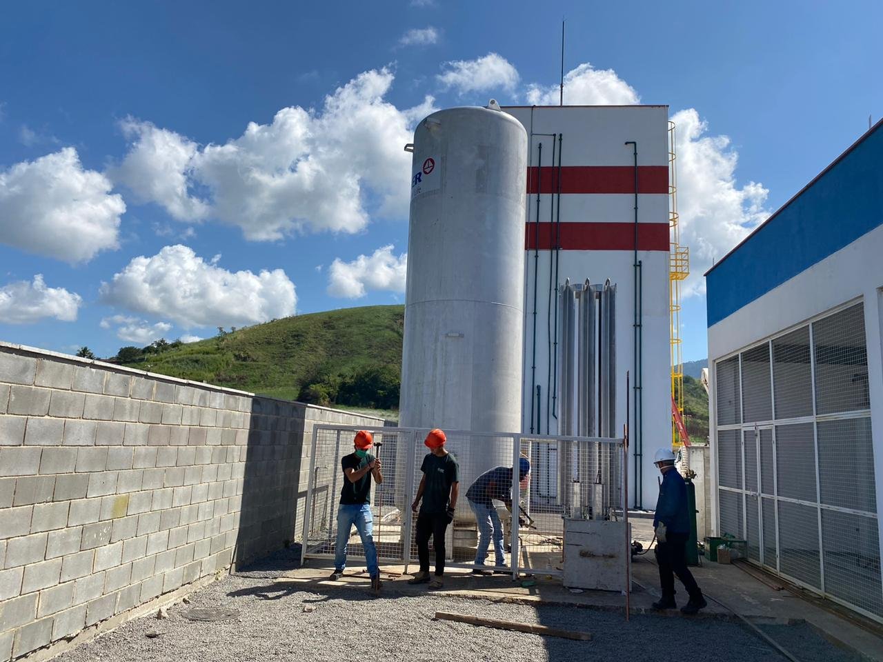 Novo hospital de Maricá recebe tanque de oxigênio 10 tanque de