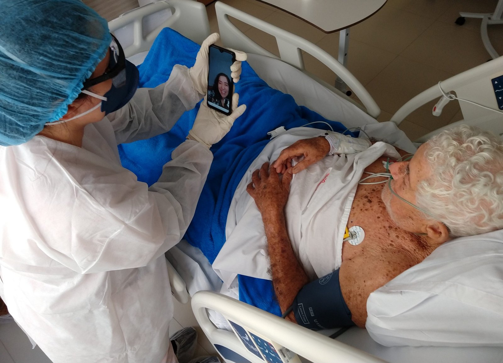 Videoconferência aproxima da família os pacientes internados nos hospitais de Maricá 1 pacientes maricá scaled