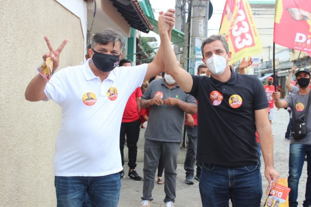 Prefeito de Maricá, Fabiano Horta faz campanha para Dimas em São Gonçalo 7 dimas e fabiano horta