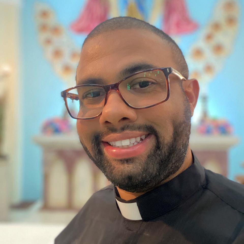 Mudanças no clero tira Padre Pedro da Paróquia de São José do Imbassaí, em Maricá 8 Padre Rafael da Costa Santana Paroco Sao Jose do Imbassai