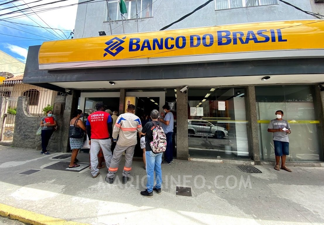 Banco do Brasil abre concurso para 6 mil vagas com salário inicial de R$ 3.622,23 8 banco do brasil marica rj