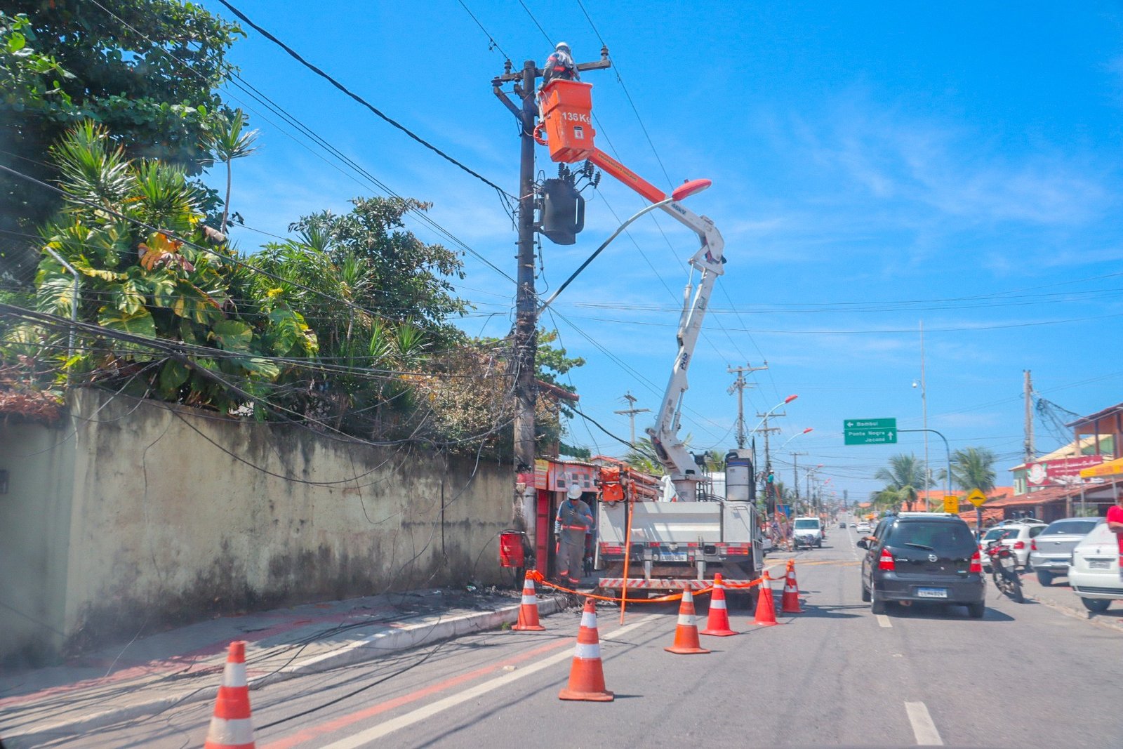 Bairro de Maricá fica sem internet após transformador de energia pegar fogo 7 img 5329