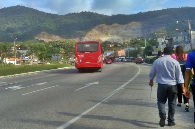 Itaipuaçu: EPT muda itinerário de linha após reclamações 5 linha e20 cajueiros reclama