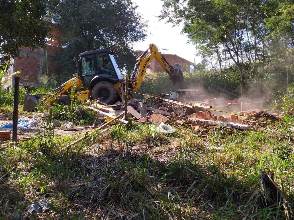Maricá realiza ações fiscais e demolições de obras irregulares 8 2AE725D8 1D99 4630 8DA7 849591514CE4