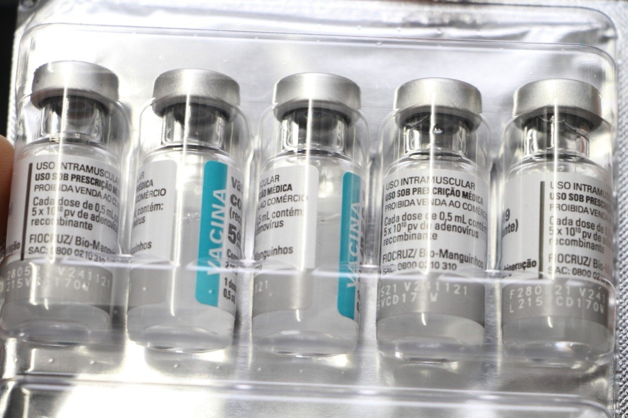 Maricá recebe 9.350 doses de vacina contra a Covid-19 e prazo da segunda dose AstraZeneca muda 6 B3BAD3F4 E756 4812 A17F CCAB044F8BCE