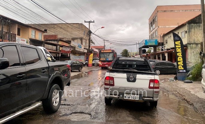 Itaipuaçu: Motoristas sofrem com precariedade em uma das principais vias 8 rua 66 precariedade