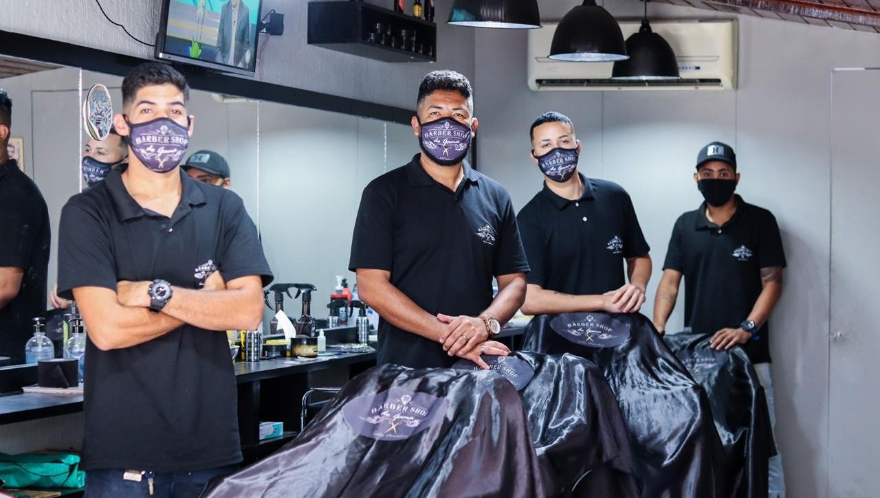 Maricá: Barber Shop Robson Gama ganha título de qualidade no atendimento e serviço 10 robson gama barbearia