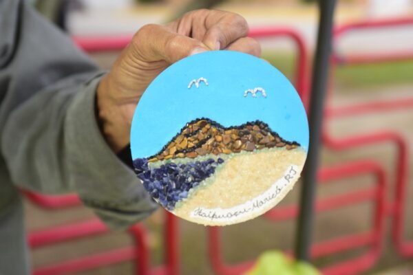 Itaipuaçu: Feira Livre de volta às atividades 8 artesanato itaipuacu