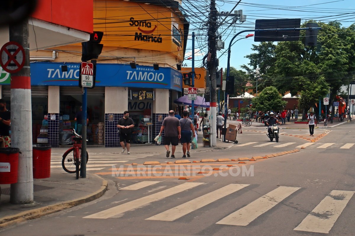 Maricá: Moradores e visitantes relatam ‘assédio’ de ‘ciganas’ no Centro 8 Centro Marica