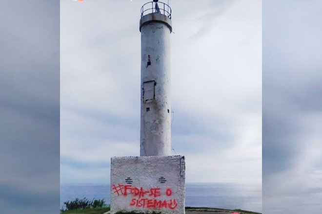 Maricá: Farol de Ponta Negra volta a ser alvo de vandalismo 6 farol pn pichacao