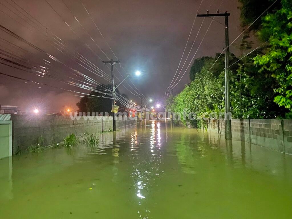 Maricá: Prefeitura entrega 19 imóveis do 'Programa Habitar', área já sofreu com alagamentos 9 chuva marica alagamentos