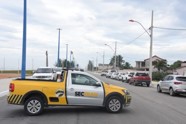 Itaipuaçu: Prefeitura muda o trânsito e implanta sistema binário 7 itaipuacu binario transito