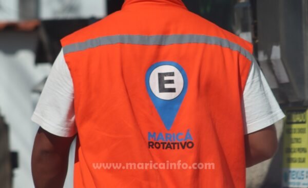 Maricá: Golpistas utilizam falso cupom de estacionamento para levar o dinheiro de motoristas 8 marica rotativo estacionamento