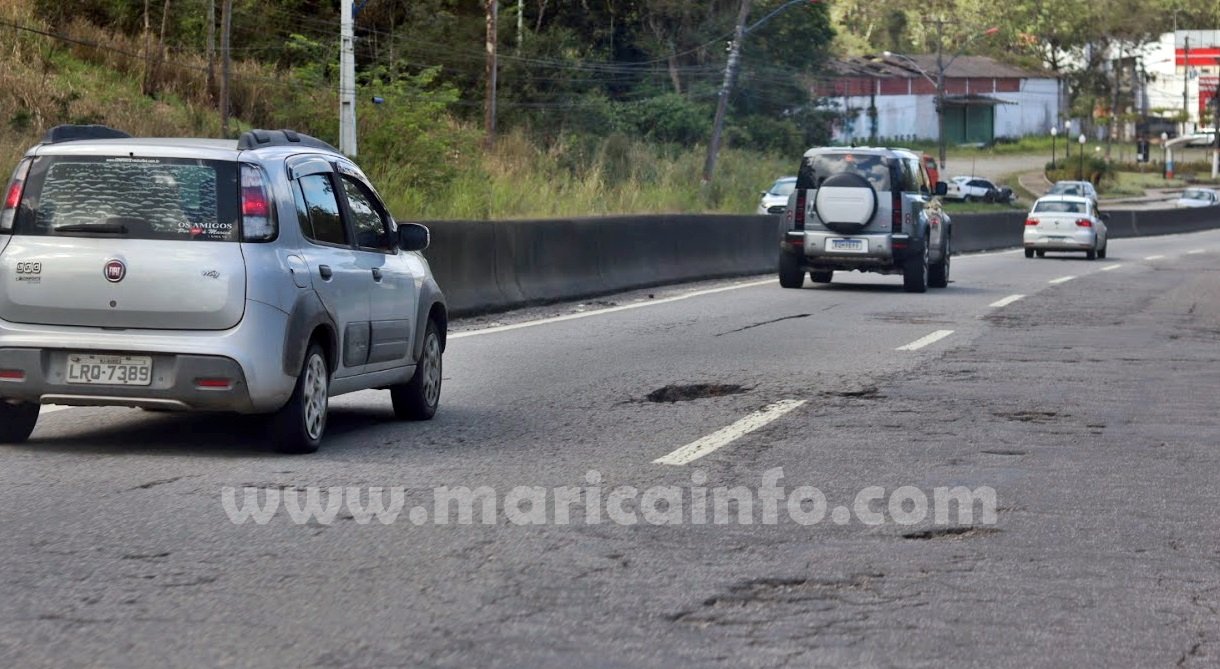 Maricá: Asfalto da RJ-106 esfarela após dias chuvosos 10 asfalto rj106