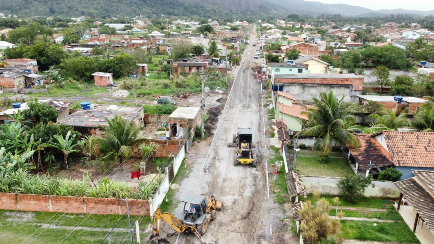 Itaipuaçu: Finalmente, Jardim Atlântico Central começa a receber obras de pavimentação 9 jardim atlantico central