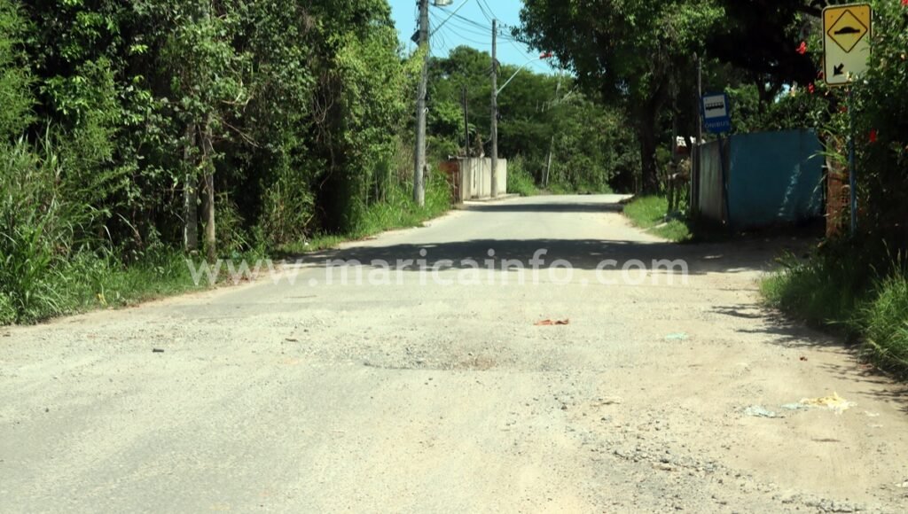 Maricá: Moradores reclamam de abandono da antiga 'Estrada de Pindobas' 11 Estrada de Pindobas Abandono