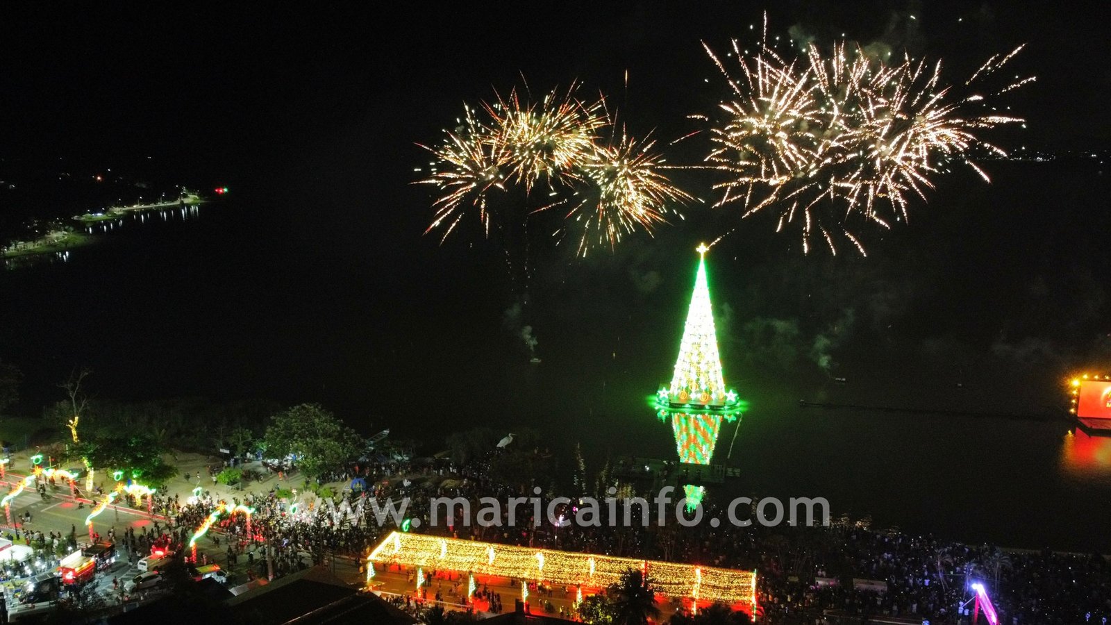 Natal Iluminado: Espetáculo das Águas Dançantes acontecerá até o dia 8 de janeiro 10 Natal Iluminado 2022 aracatiba