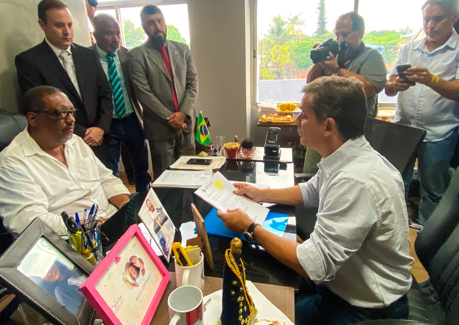 Maricá: Prefeito anuncia abono natalino de R$650 para servidores públicos e de R$200 para beneficiários do 'Mumbuca' 6 71C93E1F 93BF 4151 A3EF BDFADD2F6484 scaled