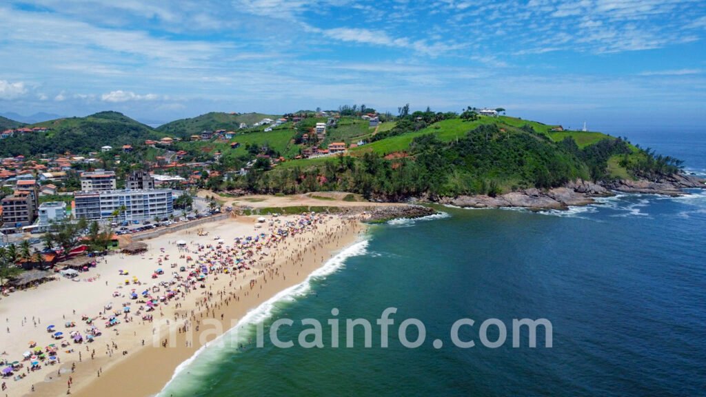 Em Maricá, sol reaparece e leva banhistas a encherem as praias 10 Praia de Ponta Negra 31 12 2022 marica foto joaohenrique maricainfo