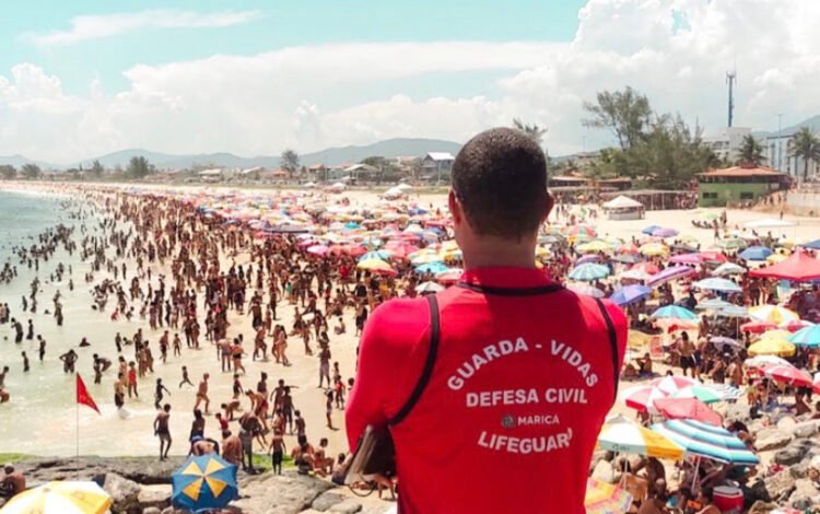 Defesa Civil de Maricá faz 37 salvamentos de banhistas no fim de semana 10 C89F2974 C6C6 4BBF B09D 3142C0AB1B08