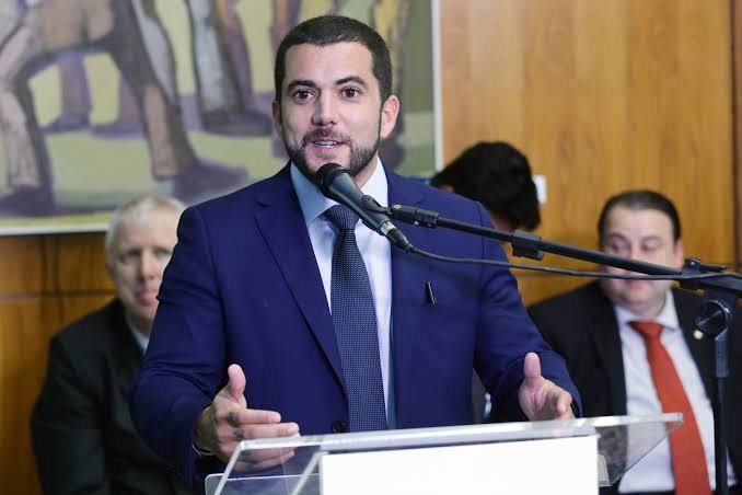 Carlos Jordy confirma ser pré-candidato a prefeito de Niterói 8 Carlos Jordy Niteroi