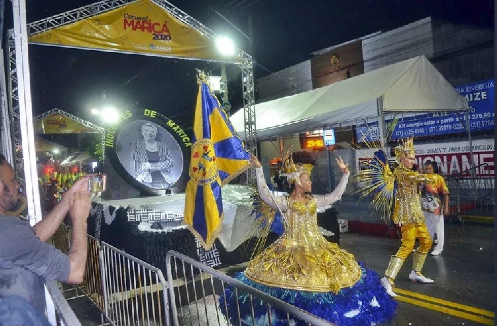 Maricá: Desfile de Carnaval pode não acontecer por falta de repasse de verbas 1 desfile escolas carnaval