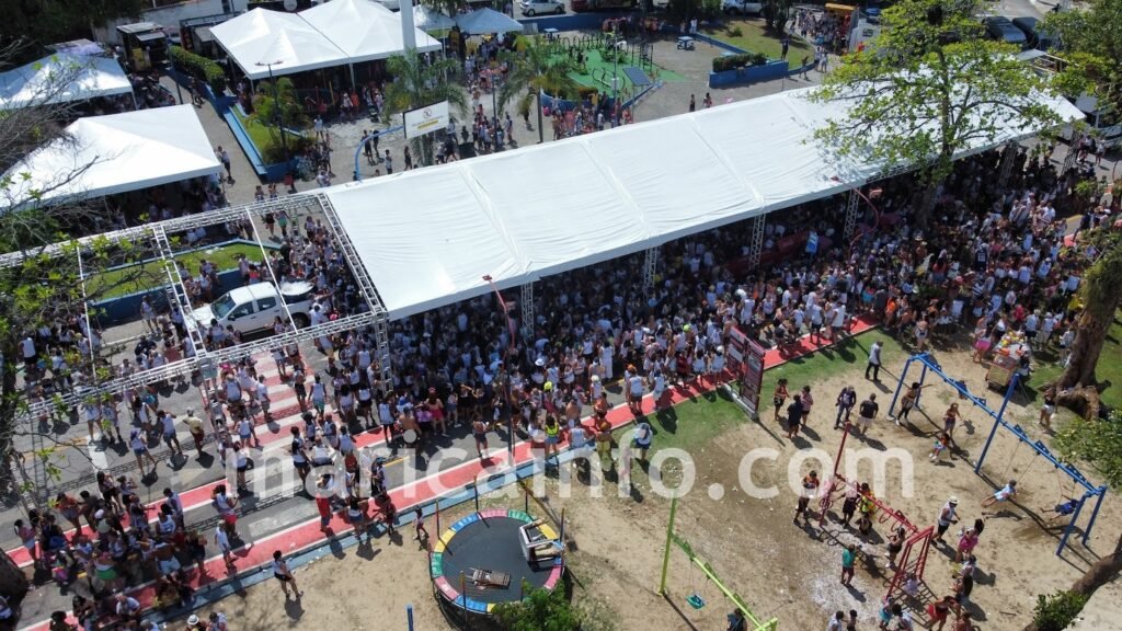 Bloco Garça da Manhã abre o sábado de carnaval em Maricá (RJ) 10 bloco garca da manha aracatiba