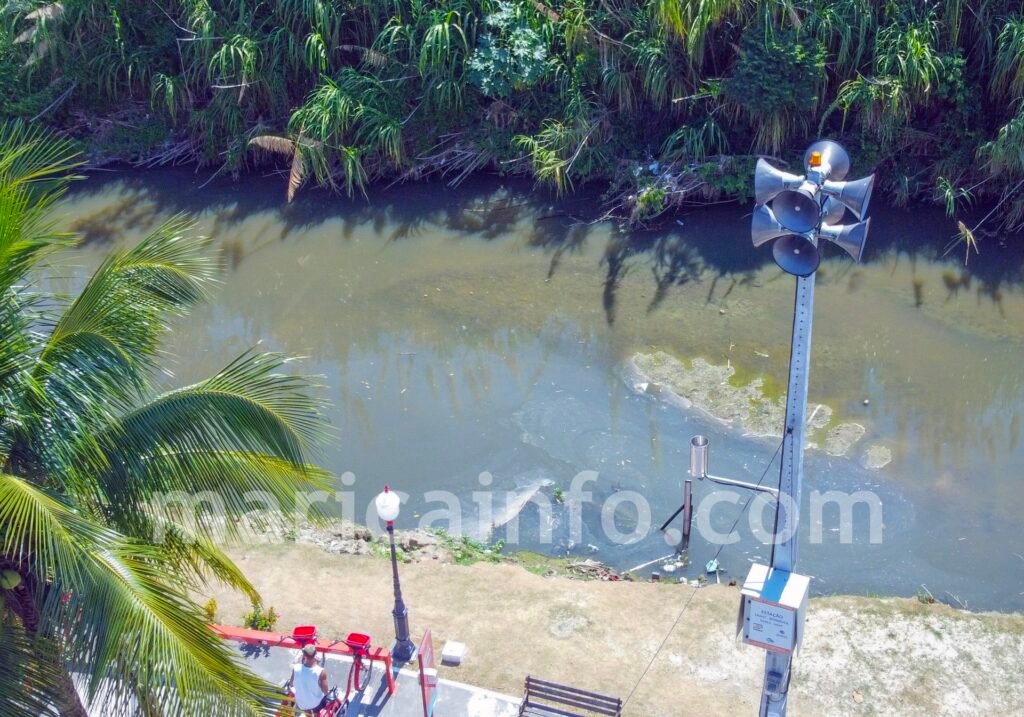 Maricá: Moradores temem novas chuvas fortes com Rio Mumbuca assoreado 2 Rio Mumbuca Assoreado Centro Marica 6
