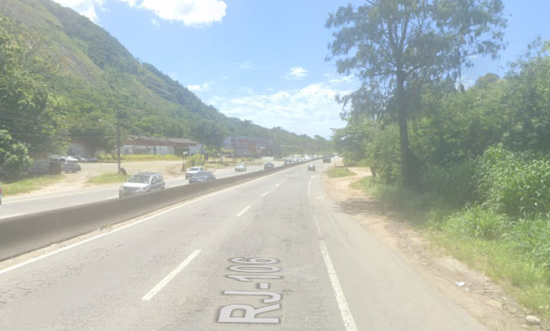 Homem é encontrado sem vida às margens da RJ-106 em Maricá 7 rodovia