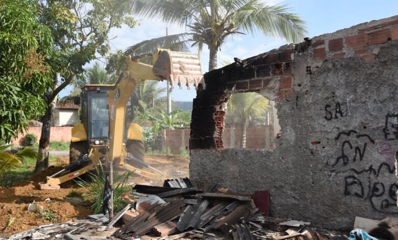 Itaipuaçu: Imóvel construído irregularmente é demolido 7 9f450428 2397 44a4 a6b8 37741ead3e10