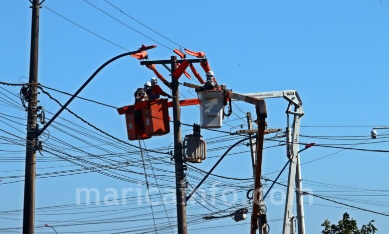 Maricá multa concessionária de energia Enel em R$ 3,4 milhões 6 Enel poste