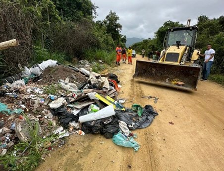 Ação de limpeza retira mais de 15 toneladas de lixo da Restinga de Maricá 9 IMG 4611